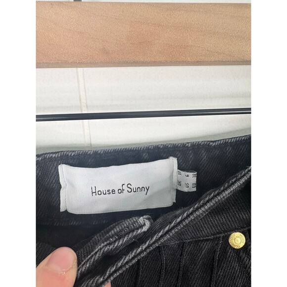 House of Sunny Staple Jean Size 6 Embroidered Black Denim Cropped Straight Leg - Picture 10 of 10